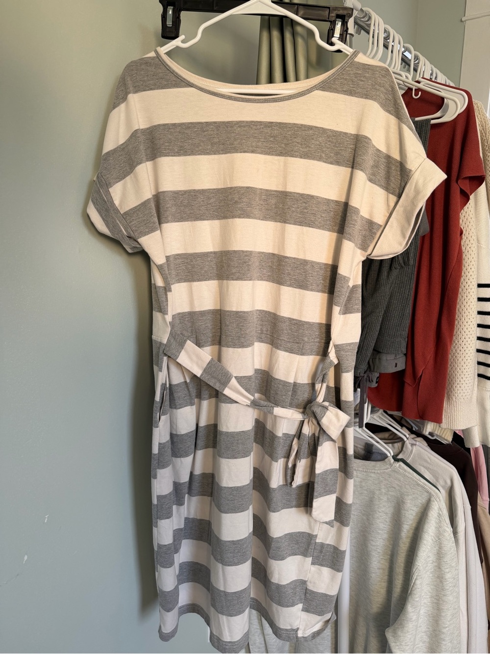 Casual Gray & Cream Striped Tie-Waist Dress